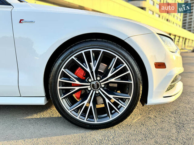 Белый Ауди A7 Sportback, объемом двигателя 3 л и пробегом 109 тыс. км за 26400 $, фото 17 на Automoto.ua