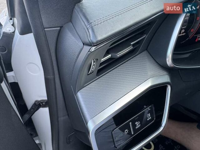 Белый Ауди A7 Sportback, объемом двигателя 3 л и пробегом 113 тыс. км за 48900 $, фото 78 на Automoto.ua