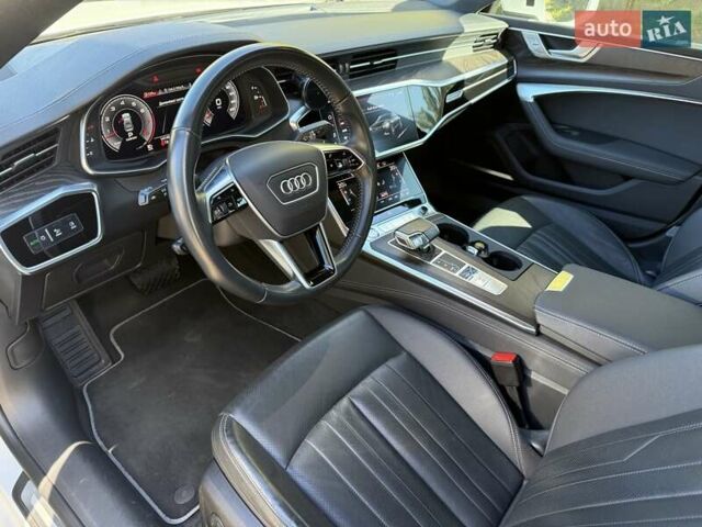 Ауди A7 Sportback 2018 в Киеве на Automoto.ua Белый Ауди A7 Sportback, объемом двигателя 3 л и пробегом 141 тыс. км за 41900 $, фото 44 на Automoto.ua