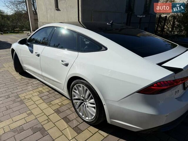Ауди A7 Sportback 2018 в Киеве на Automoto.ua Белый Ауди A7 Sportback, объемом двигателя 3 л и пробегом 141 тыс. км за 41900 $, фото 16 на Automoto.ua