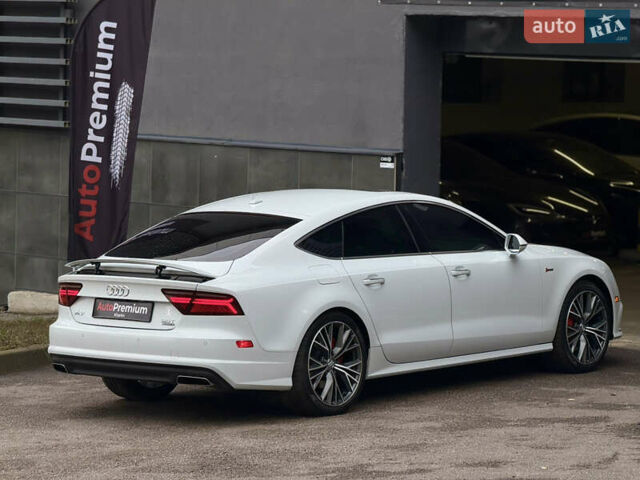 Белый Ауди A7 Sportback, объемом двигателя 3 л и пробегом 111 тыс. км за 27000 $, фото 7 на Automoto.ua