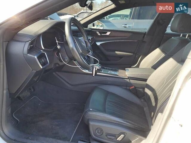 Белый Ауди A7 Sportback, объемом двигателя 0 л и пробегом 120 тыс. км за 10000 $, фото 6 на Automoto.ua