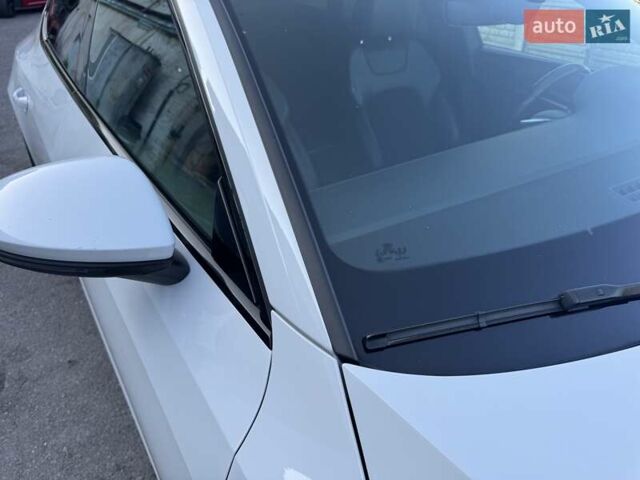 Белый Ауди A7 Sportback, объемом двигателя 3 л и пробегом 113 тыс. км за 48900 $, фото 39 на Automoto.ua