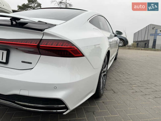 Белый Ауди A7 Sportback, объемом двигателя 3 л и пробегом 158 тыс. км за 43800 $, фото 9 на Automoto.ua