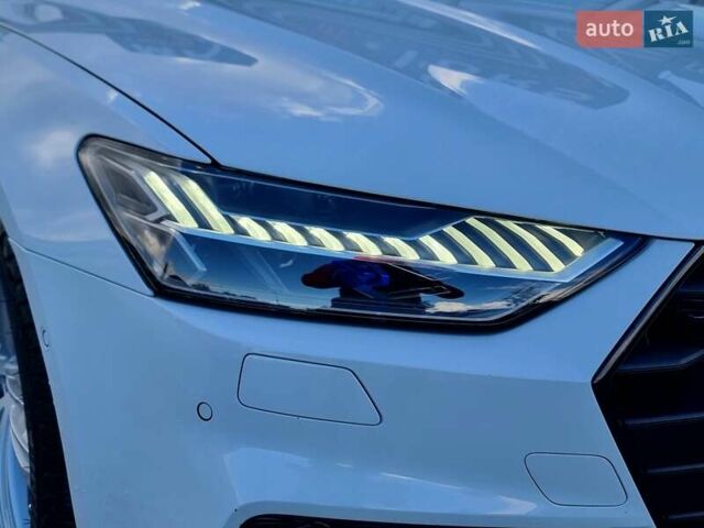 Белый Ауди A7 Sportback, объемом двигателя 3 л и пробегом 119 тыс. км за 49500 $, фото 9 на Automoto.ua