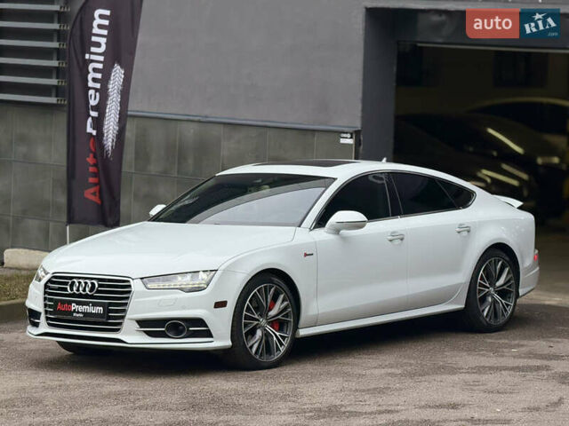 Белый Ауди A7 Sportback, объемом двигателя 3 л и пробегом 111 тыс. км за 27000 $, фото 2 на Automoto.ua