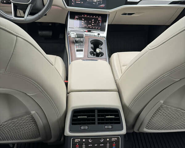 Белый Ауди A7 Sportback, объемом двигателя 3 л и пробегом 158 тыс. км за 43800 $, фото 38 на Automoto.ua