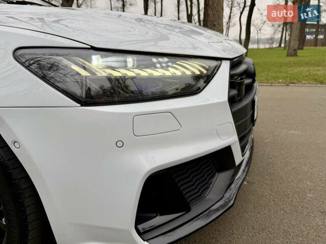Белый Ауди A7 Sportback, объемом двигателя 3 л и пробегом 84 тыс. км за 44500 $, фото 1 на Automoto.ua