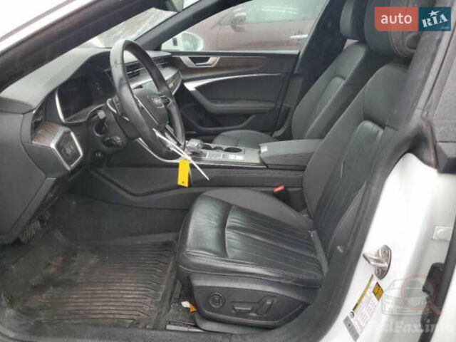 Белый Ауди A7 Sportback, объемом двигателя 0 л и пробегом 133 тыс. км за 26000 $, фото 6 на Automoto.ua