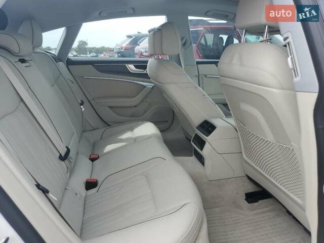 Белый Ауди A7 Sportback, объемом двигателя 3 л и пробегом 48 тыс. км за 14900 $, фото 9 на Automoto.ua