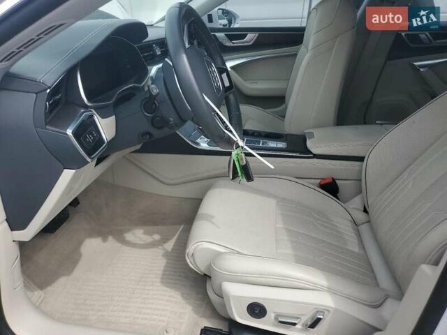 Белый Ауди A7 Sportback, объемом двигателя 3 л и пробегом 48 тыс. км за 14900 $, фото 6 на Automoto.ua