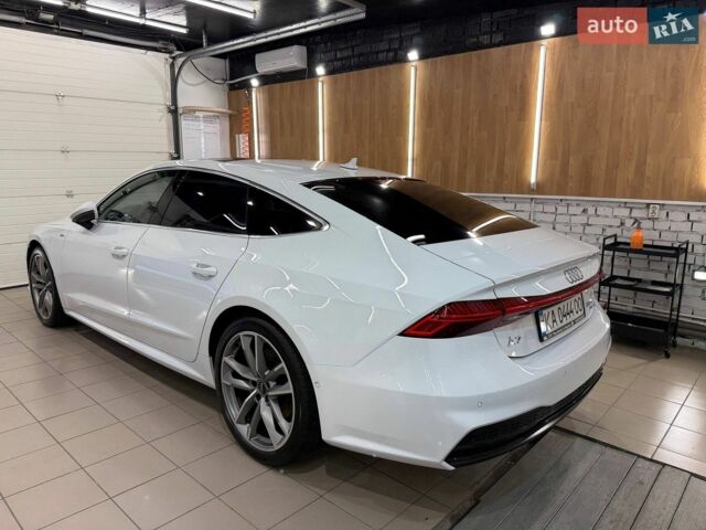 Белый Ауди A7 Sportback, объемом двигателя 3 л и пробегом 51 тыс. км за 51000 $, фото 4 на Automoto.ua
