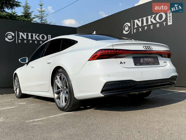 Білий Ауді A7 Sportback, об'ємом двигуна 2 л та пробігом 70 тис. км за 48900 $, фото 5 на Automoto.ua