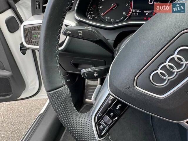 Белый Ауди A7 Sportback, объемом двигателя 2 л и пробегом 39 тыс. км за 51500 $, фото 37 на Automoto.ua