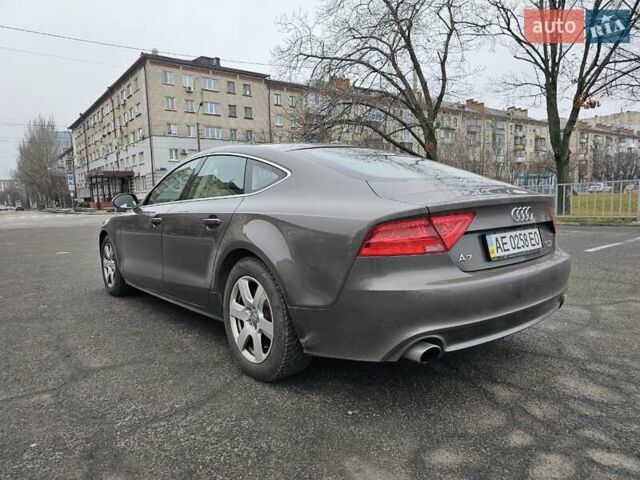Бежевый Ауди A7 Sportback, объемом двигателя 3 л и пробегом 107 тыс. км за 18000 $, фото 3 на Automoto.ua
