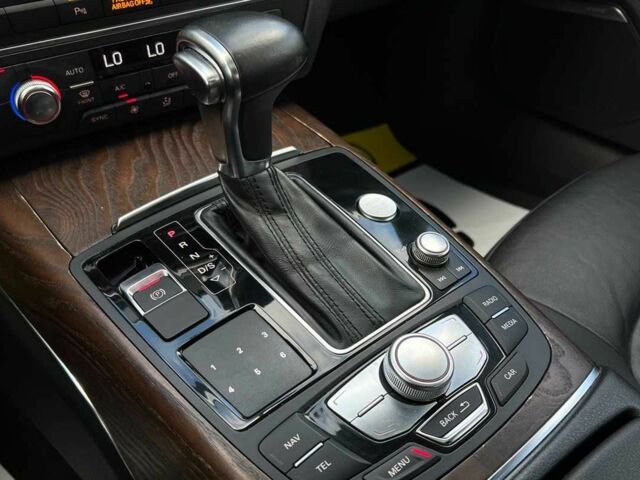 Чорний Ауді A7 Sportback, об'ємом двигуна 3 л та пробігом 229 тис. км за 18999 $, фото 14 на Automoto.ua