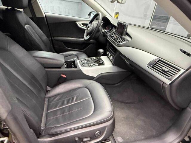 Чорний Ауді A7 Sportback, об'ємом двигуна 2.8 л та пробігом 149 тис. км за 13500 $, фото 12 на Automoto.ua