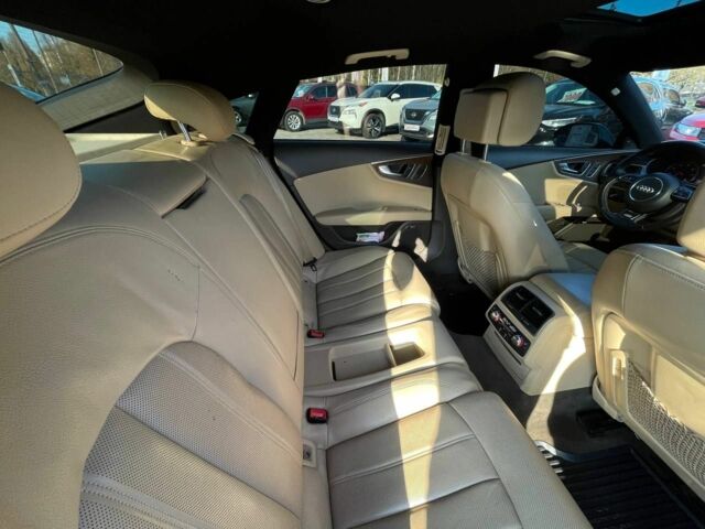 Чорний Ауді A7 Sportback, об'ємом двигуна 3 л та пробігом 210 тис. км за 18999 $, фото 19 на Automoto.ua