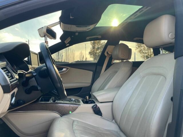 Чорний Ауді A7 Sportback, об'ємом двигуна 3 л та пробігом 210 тис. км за 18999 $, фото 16 на Automoto.ua