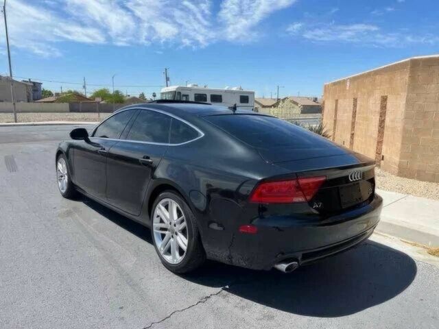 Черный Ауди A7 Sportback, объемом двигателя 3 л и пробегом 73 тыс. км за 7900 $, фото 7 на Automoto.ua