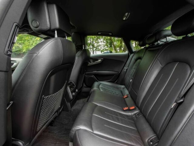 Чорний Ауді A7 Sportback, об'ємом двигуна 3 л та пробігом 67 тис. км за 7000 $, фото 12 на Automoto.ua