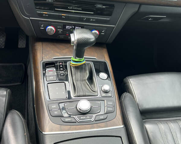 Черный Ауди A7 Sportback, объемом двигателя 2.97 л и пробегом 297 тыс. км за 20000 $, фото 2 на Automoto.ua