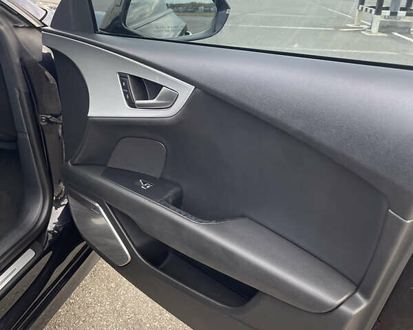 Черный Ауди A7 Sportback, объемом двигателя 3 л и пробегом 96 тыс. км за 21000 $, фото 15 на Automoto.ua