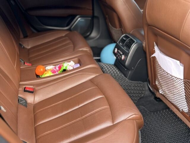 Черный Ауди A7 Sportback, объемом двигателя 3 л и пробегом 247 тыс. км за 19500 $, фото 8 на Automoto.ua
