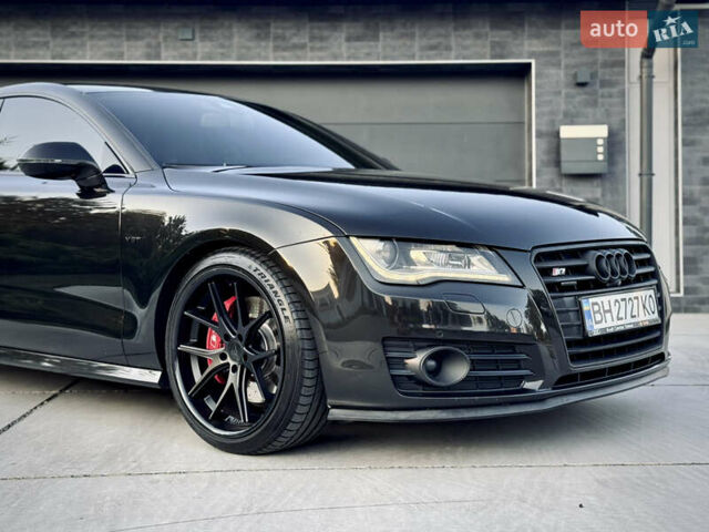 Черный Ауди A7 Sportback, объемом двигателя 3 л и пробегом 190 тыс. км за 15900 $, фото 15 на Automoto.ua