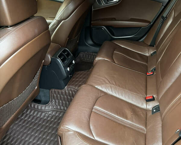 Чорний Ауді A7 Sportback, об'ємом двигуна 3 л та пробігом 340 тис. км за 23500 $, фото 12 на Automoto.ua