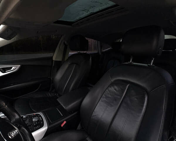Чорний Ауді A7 Sportback, об'ємом двигуна 3 л та пробігом 214 тис. км за 12800 $, фото 27 на Automoto.ua