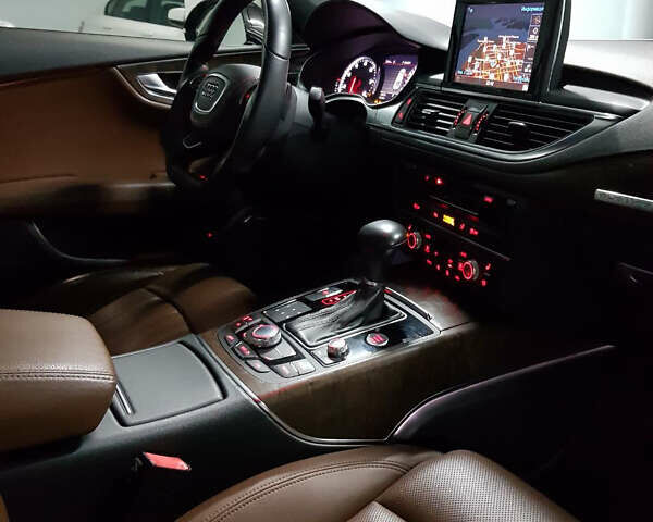 Черный Ауди A7 Sportback, объемом двигателя 3 л и пробегом 115 тыс. км за 21700 $, фото 4 на Automoto.ua