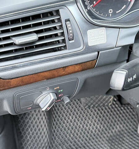 Черный Ауди A7 Sportback, объемом двигателя 3 л и пробегом 125 тыс. км за 20800 $, фото 10 на Automoto.ua