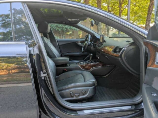 Чорний Ауді A7 Sportback, об'ємом двигуна 3 л та пробігом 84 тис. км за 14100 $, фото 17 на Automoto.ua