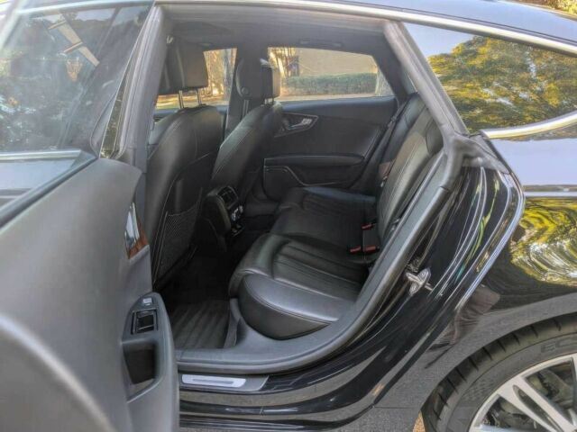 Чорний Ауді A7 Sportback, об'ємом двигуна 3 л та пробігом 84 тис. км за 14100 $, фото 18 на Automoto.ua