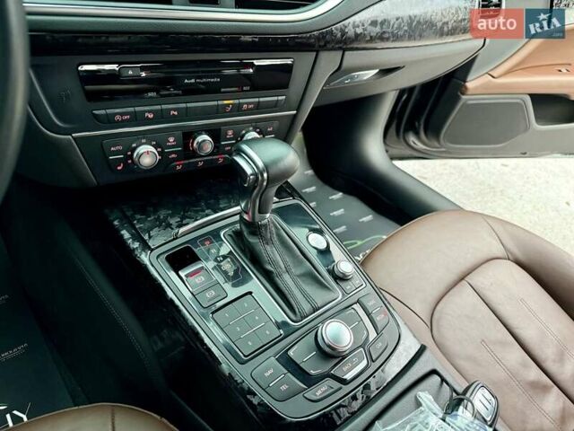 Чорний Ауді A7 Sportback, об'ємом двигуна 3 л та пробігом 217 тис. км за 17900 $, фото 34 на Automoto.ua