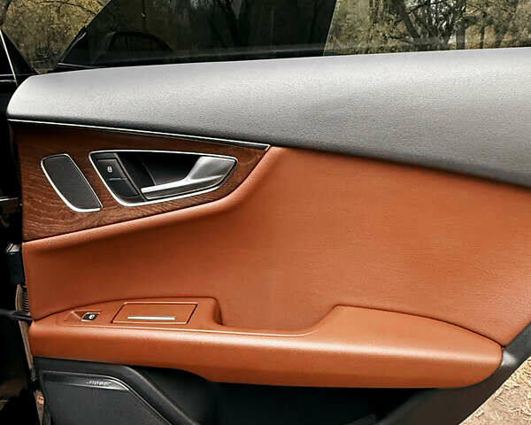 Черный Ауди A7 Sportback, объемом двигателя 3 л и пробегом 214 тыс. км за 26000 $, фото 13 на Automoto.ua