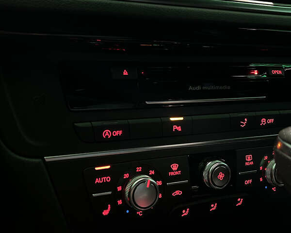 Черный Ауди A7 Sportback, объемом двигателя 3 л и пробегом 111 тыс. км за 25999 $, фото 21 на Automoto.ua