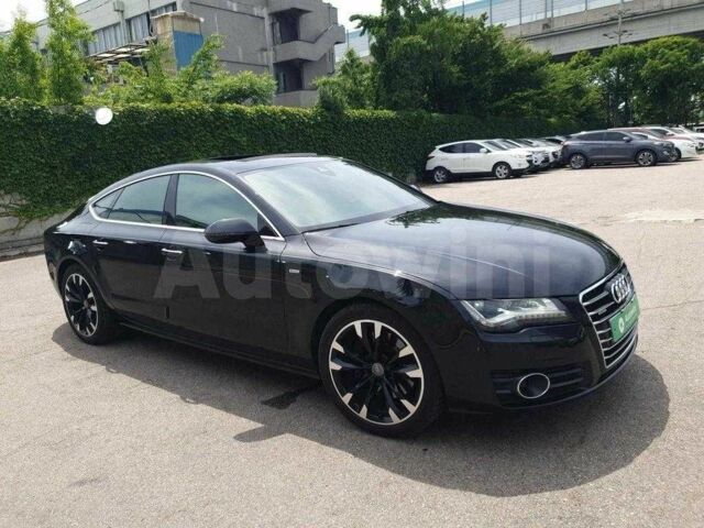 Черный Ауди A7 Sportback, объемом двигателя 3 л и пробегом 120 тыс. км за 8000 $, фото 2 на Automoto.ua