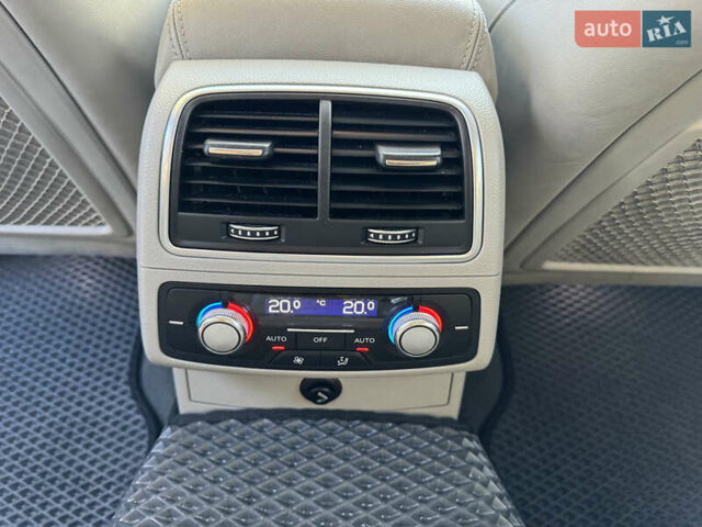 Черный Ауди A7 Sportback, объемом двигателя 2.97 л и пробегом 204 тыс. км за 29000 $, фото 12 на Automoto.ua