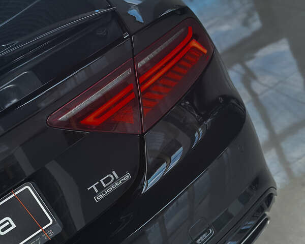 Черный Ауди A7 Sportback, объемом двигателя 3 л и пробегом 211 тыс. км за 28700 $, фото 6 на Automoto.ua