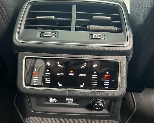 Чорний Ауді A7 Sportback, об'ємом двигуна 3 л та пробігом 110 тис. км за 43800 $, фото 9 на Automoto.ua