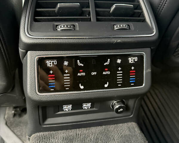 Черный Ауди A7 Sportback, объемом двигателя 3 л и пробегом 150 тыс. км за 48000 $, фото 13 на Automoto.ua