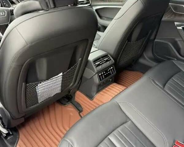 Черный Ауди A7 Sportback, объемом двигателя 1.98 л и пробегом 115 тыс. км за 60000 $, фото 4 на Automoto.ua