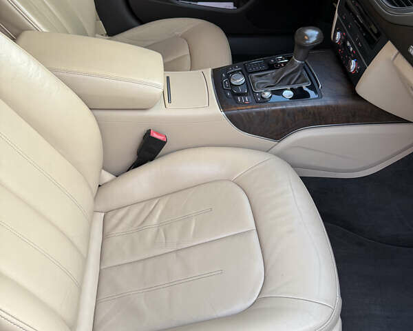 Коричневый Ауди A7 Sportback, объемом двигателя 3 л и пробегом 250 тыс. км за 15700 $, фото 29 на Automoto.ua