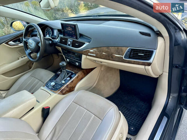 Коричневий Ауді A7 Sportback, об'ємом двигуна 3 л та пробігом 273 тис. км за 12000 $, фото 30 на Automoto.ua