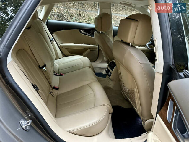 Коричневый Ауди A7 Sportback, объемом двигателя 3 л и пробегом 273 тыс. км за 13200 $, фото 21 на Automoto.ua