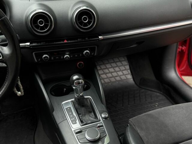 Красный Ауди A7 Sportback, объемом двигателя 1.4 л и пробегом 92 тыс. км за 14000 $, фото 7 на Automoto.ua