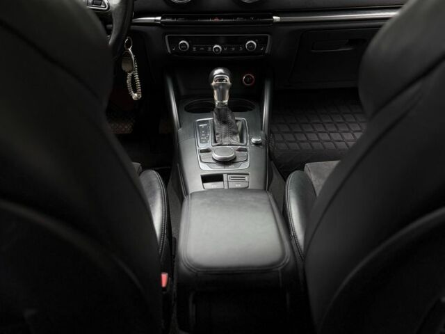 Красный Ауди A7 Sportback, объемом двигателя 1.4 л и пробегом 92 тыс. км за 14000 $, фото 18 на Automoto.ua