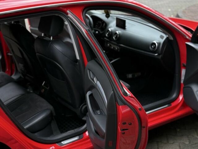 Красный Ауди A7 Sportback, объемом двигателя 1.4 л и пробегом 92 тыс. км за 14000 $, фото 20 на Automoto.ua